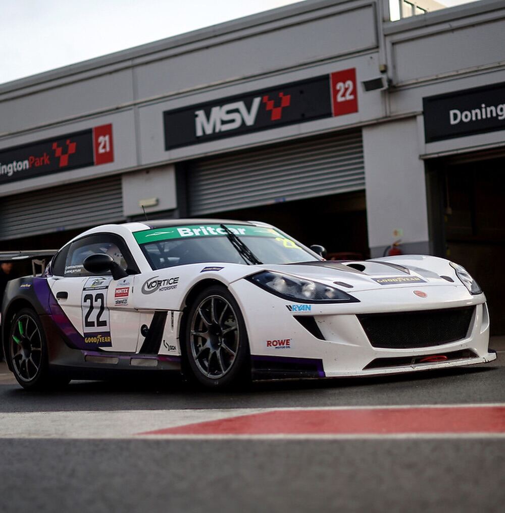 Donington Park pit lane